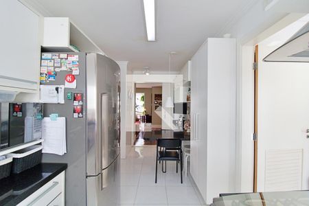 Apartamento à venda com 201m², 3 quartos e 3 vagas Apartamento à venda com 201m², 3 quartos e 3 vagasCozinha