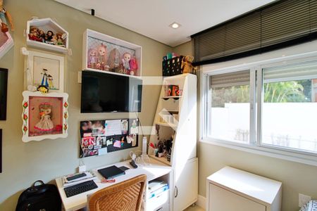 Apartamento à venda com 201m², 3 quartos e 3 vagas Apartamento à venda com 201m², 3 quartos e 3 vagasSuíte 3