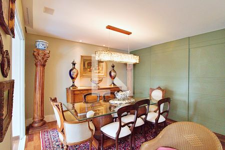 Apartamento à venda com 201m², 3 quartos e 3 vagas Apartamento à venda com 201m², 3 quartos e 3 vagasSala