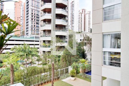 Apartamento à venda com 201m², 3 quartos e 3 vagas Apartamento à venda com 201m², 3 quartos e 3 vagasVista da Suíte 1