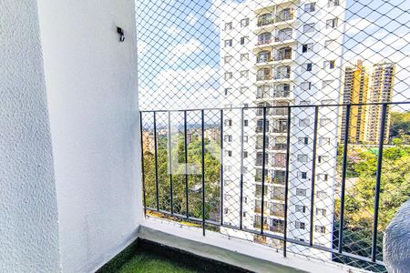 Varanda de apartamento para alugar com 3 quartos, 76m² em Vila Suzana, São Paulo