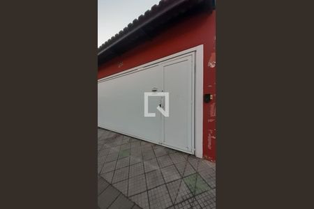 Casa à venda com 182m², 3 quartos e 2 vagasFachada