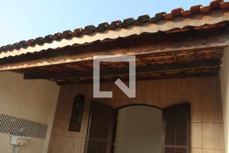 Casa para alugar com 90m², 2 quartos e 1 vagaVaranda