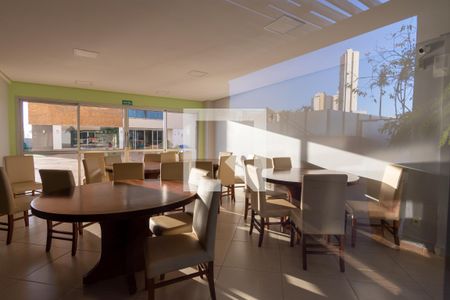 Apartamento para alugar com 68m², 2 quartos e 1 vagaÁrea comum - Salão de festas