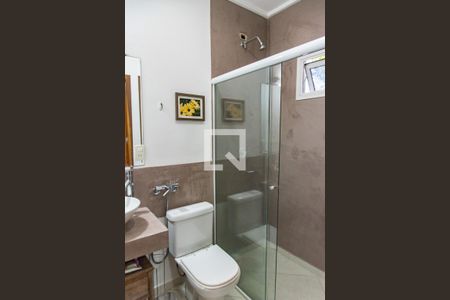 Casa à venda com 234m², 4 quartos e 3 vagas Casa à venda com 234m², 4 quartos e 3 vagasBanheiro da suíte 1