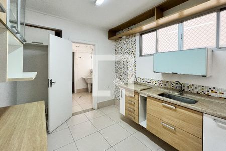 Apartamento para alugar com 92m², 2 quartos e 1 vagaCozinha