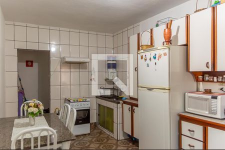 Casa à venda com 311m², 2 quartos e 1 vaga Casa à venda com 311m², 2 quartos e 1 vagaCozinha