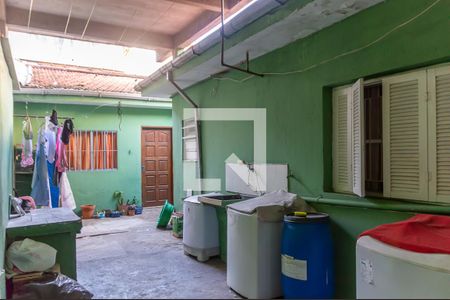 Casa à venda com 311m², 2 quartos e 1 vaga Casa à venda com 311m², 2 quartos e 1 vagaÁrea de Serviço