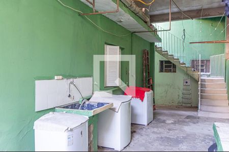 Casa à venda com 311m², 2 quartos e 1 vaga Casa à venda com 311m², 2 quartos e 1 vagaÁrea de Serviço