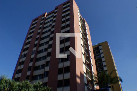 Apartamento para alugar com 77m², 3 quartos e 2 vagasFachada