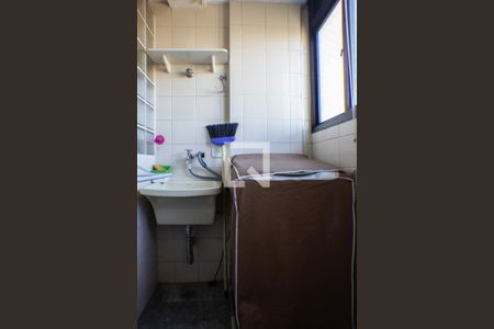 Apartamento para alugar com 77m², 3 quartos e 2 vagasÁrea de Serviço