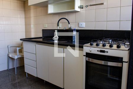 Apartamento para alugar com 77m², 3 quartos e 2 vagasCozinha