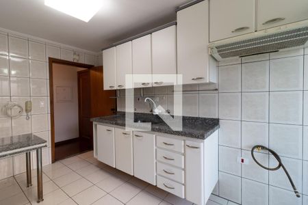 Apartamento à venda com 96m², 3 quartos e 2 vagasCozinha