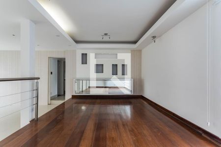 Sala de Estar de casa para alugar com 4 quartos, 330m² em Vila Nova Socorro, Mogi das Cruzes