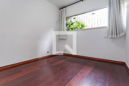 Quarto 1 de casa para alugar com 4 quartos, 330m² em Vila Nova Socorro, Mogi das Cruzes