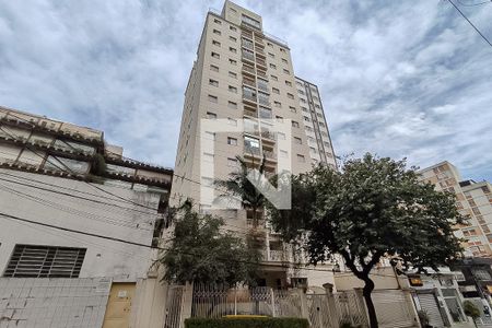 Apartamento para alugar com 55m², 2 quartos e 2 vagasFachada
