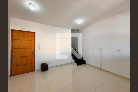 Sala de apartamento para alugar com 2 quartos, 92m² em Vila Cecilia Maria, Santo André