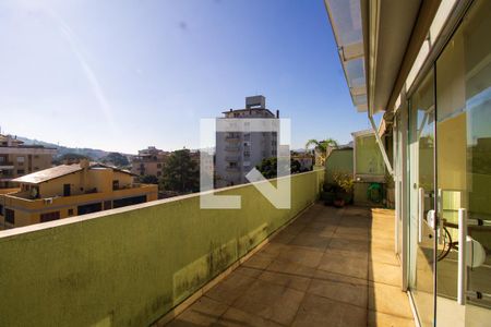 Apartamento à venda com 150m², 2 quartos e 2 vagasVaranda