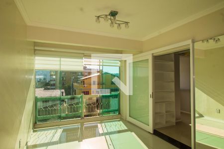 Sala de apartamento à venda com 2 quartos, 150m² em Cristal, Porto Alegre