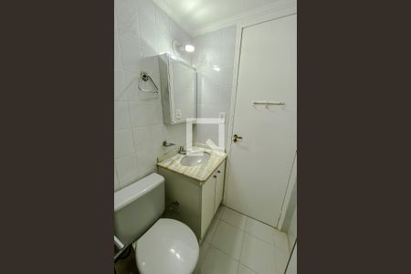 Apartamento à venda com 62m², 2 quartos e 1 vaga Apartamento à venda com 62m², 2 quartos e 1 vagaBanheiro