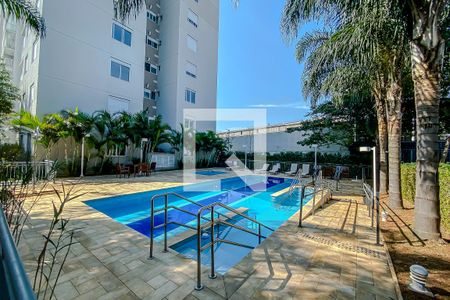 Apartamento à venda com 60m², 2 quartos e 1 vaga Apartamento à venda com 60m², 2 quartos e 1 vagaÁrea comum - Piscina