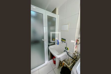 Apartamento à venda com 60m², 2 quartos e 1 vaga Apartamento à venda com 60m², 2 quartos e 1 vagaLavanderia