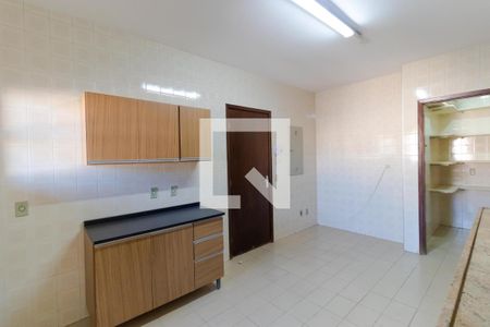 Apartamento à venda com 147m², 3 quartos e 2 vagas Apartamento à venda com 147m², 3 quartos e 2 vagasCozinha