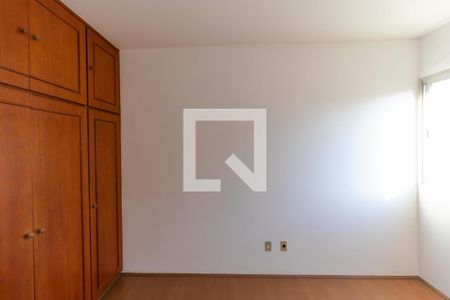 Apartamento à venda com 147m², 3 quartos e 2 vagas Apartamento à venda com 147m², 3 quartos e 2 vagasQuarto 02