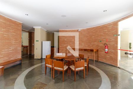 Apartamento à venda com 147m², 3 quartos e 2 vagas Apartamento à venda com 147m², 3 quartos e 2 vagasÁrea comum - Salão de festas