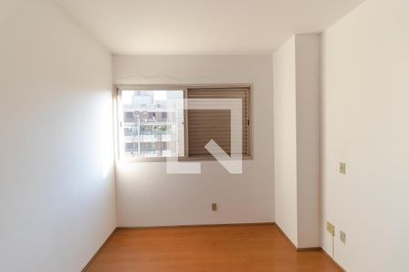 Apartamento à venda com 147m², 3 quartos e 2 vagas Apartamento à venda com 147m², 3 quartos e 2 vagasQuarto 02