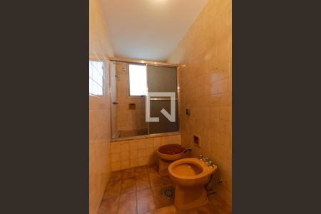 Apartamento à venda com 147m², 3 quartos e 2 vagas Apartamento à venda com 147m², 3 quartos e 2 vagasBanheiro da Suíte