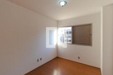 Apartamento à venda com 147m², 3 quartos e 2 vagas Apartamento à venda com 147m², 3 quartos e 2 vagasQuarto 02