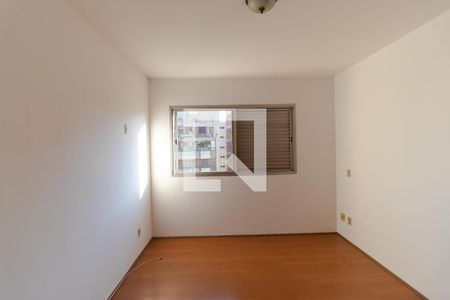 Apartamento à venda com 147m², 3 quartos e 2 vagas Apartamento à venda com 147m², 3 quartos e 2 vagasSuíte