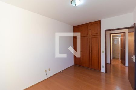 Apartamento à venda com 147m², 3 quartos e 2 vagas Apartamento à venda com 147m², 3 quartos e 2 vagasQuarto 01
