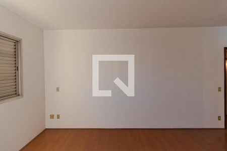 Apartamento à venda com 147m², 3 quartos e 2 vagas Apartamento à venda com 147m², 3 quartos e 2 vagasSuíte
