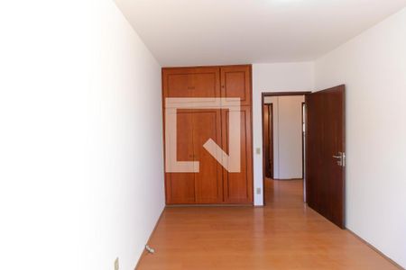 Apartamento à venda com 147m², 3 quartos e 2 vagas Apartamento à venda com 147m², 3 quartos e 2 vagasQuarto 01