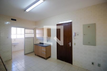 Apartamento à venda com 147m², 3 quartos e 2 vagas Apartamento à venda com 147m², 3 quartos e 2 vagasCozinha
