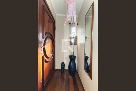 Hall de casa à venda com 4 quartos, 280m² em São José, São Leopoldo