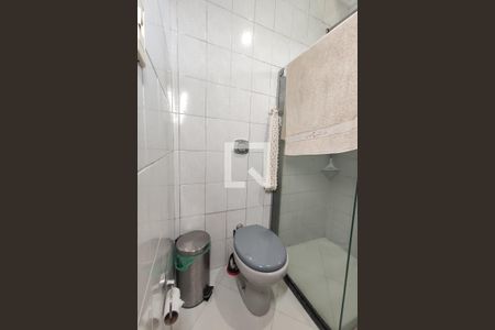 Casa à venda com 280m², 4 quartos e 2 vagasBanheiro 3