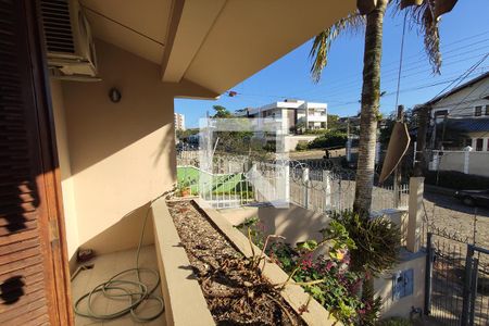 Casa à venda com 280m², 4 quartos e 2 vagasSacada Quarto 5 Suite