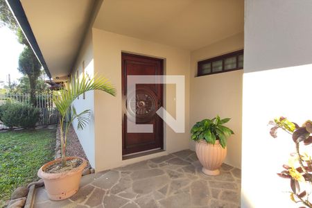 Casa à venda com 280m², 4 quartos e 2 vagasFachada