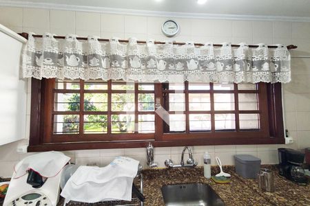 Casa à venda com 280m², 4 quartos e 2 vagasCozinha