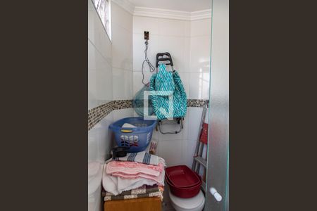 Apartamento à venda com 73m², 2 quartos e sem vagaBanheiro de serviço