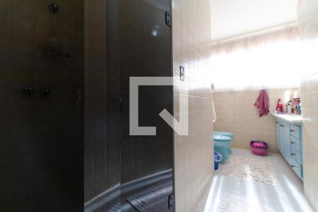 Casa à venda com 350m², 3 quartos e 4 vagasBanheiro