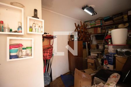 Casa à venda com 350m², 3 quartos e 4 vagasQuarto de Serviço