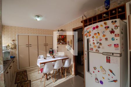 Casa à venda com 350m², 3 quartos e 4 vagasCozinha