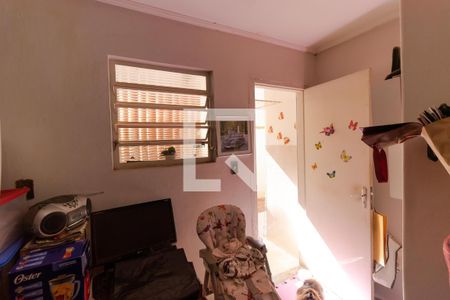 Casa à venda com 350m², 3 quartos e 4 vagasQuarto de Serviço