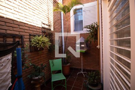 Casa à venda com 350m², 3 quartos e 4 vagasÁrea de Luz