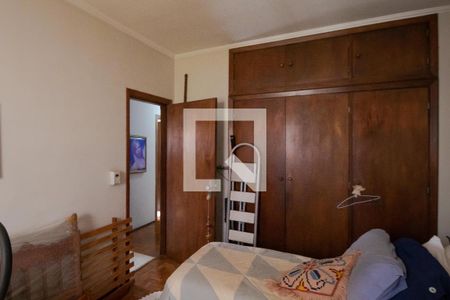 Casa à venda com 350m², 3 quartos e 4 vagasQuarto 02