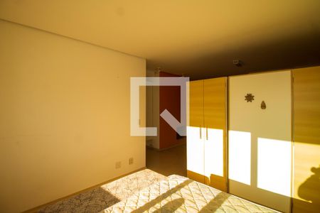 Quarto de apartamento à venda com 1 quarto, 47m² em Partenon, Porto Alegre